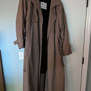 Vintage 1980's Classic London Fog Tan Trench Coat